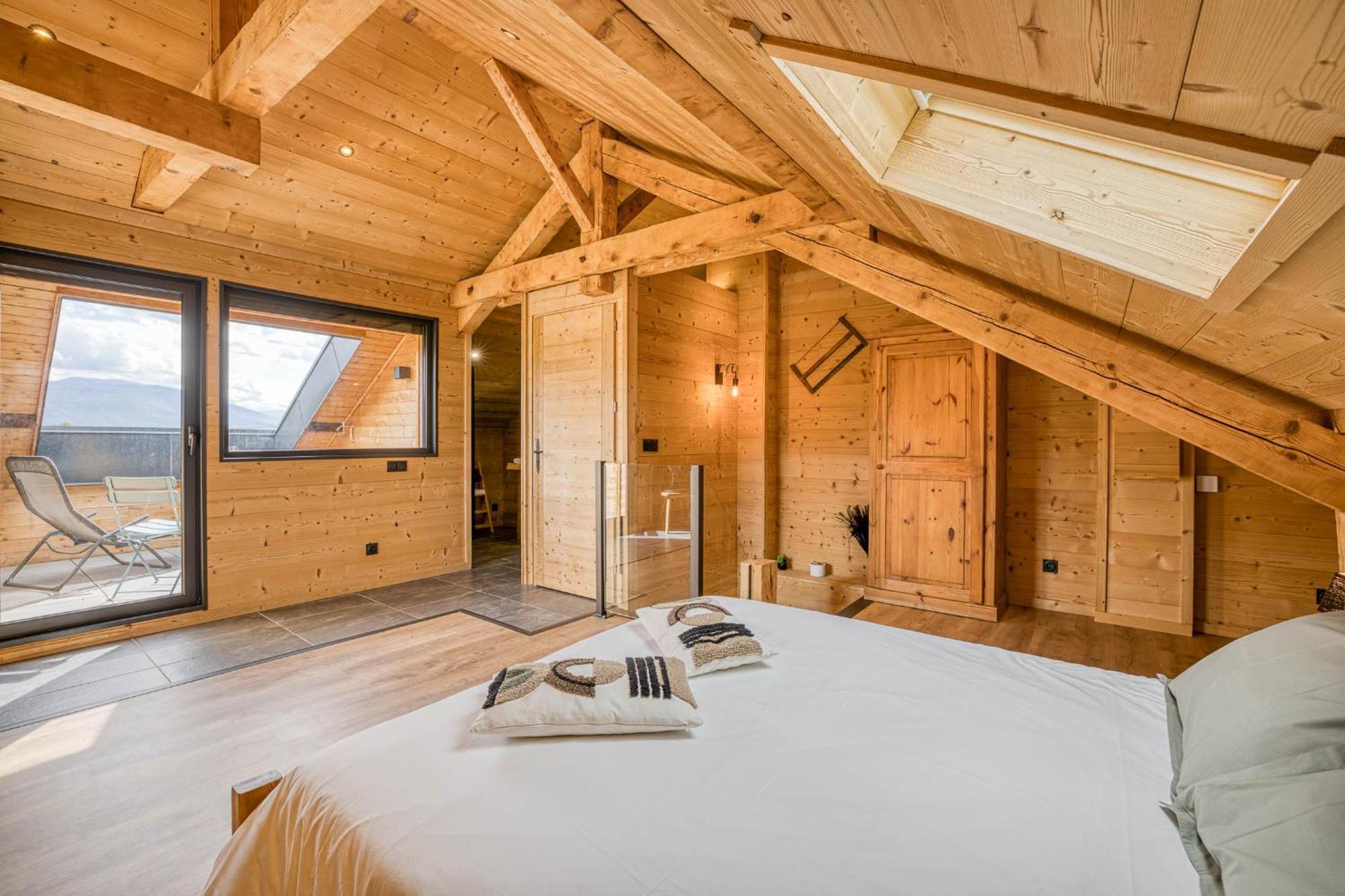 L'Ecureuil: Spacious Chalet-Style Duplex with Mountain Views Epagny Metz-Tessy Exterior photo